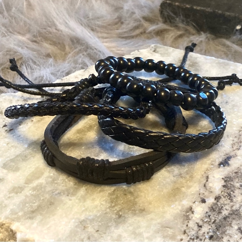 5/$18 HAND CRAFTED 4 Black Leather & Beaded Bracelets